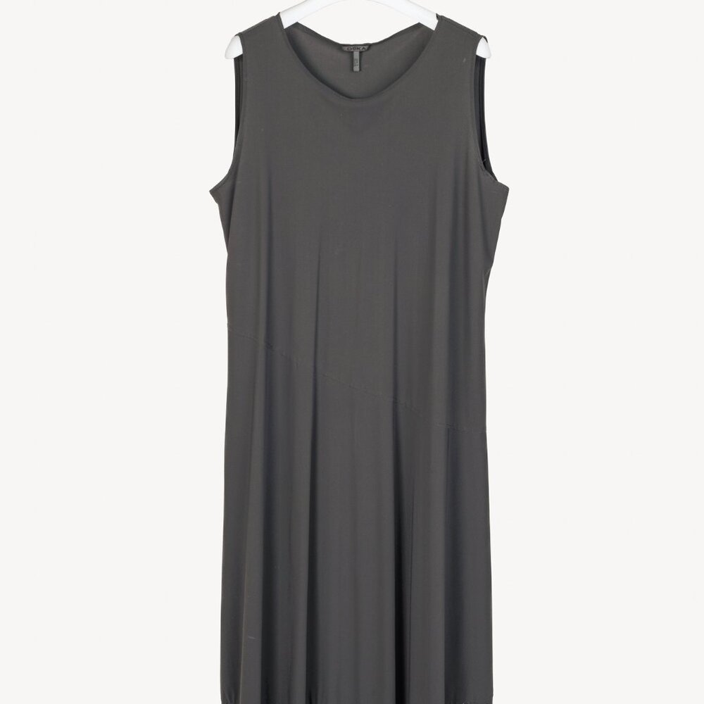 Oska Grey Techno-Stretch Perforated-Hem Sleeveless Maxi Dress